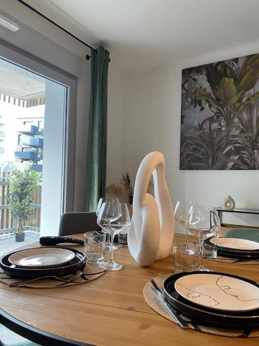 T3 Moderne - Proche Tram - Parking Prive Apartment Angers Bagian luar foto